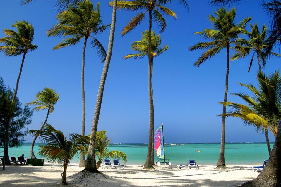 Larimar Beach Punta Cana Hotel Exterior photo